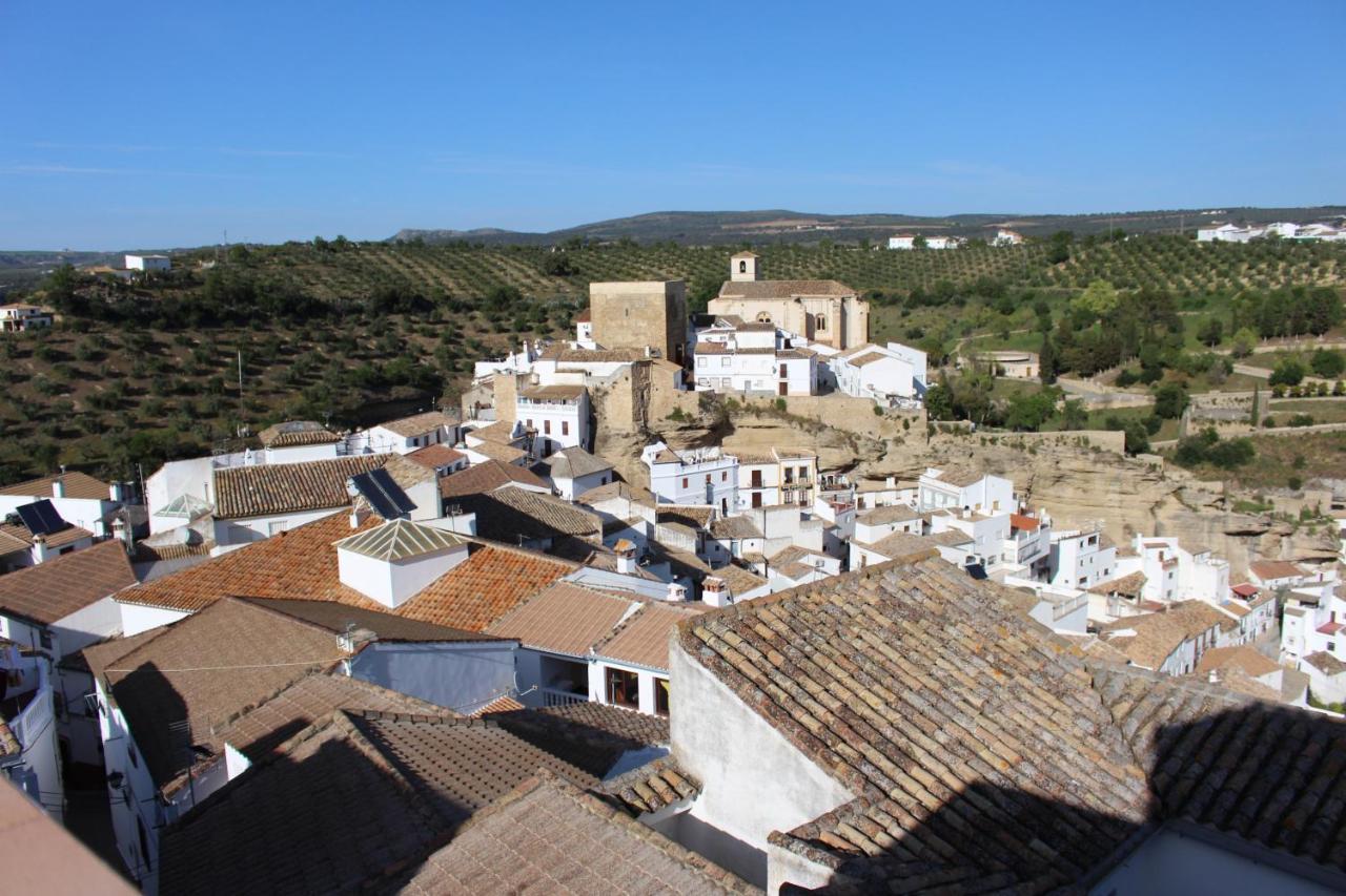 Alojamiento Rural Carmen Setenil De Las Bodegas Exterior photo